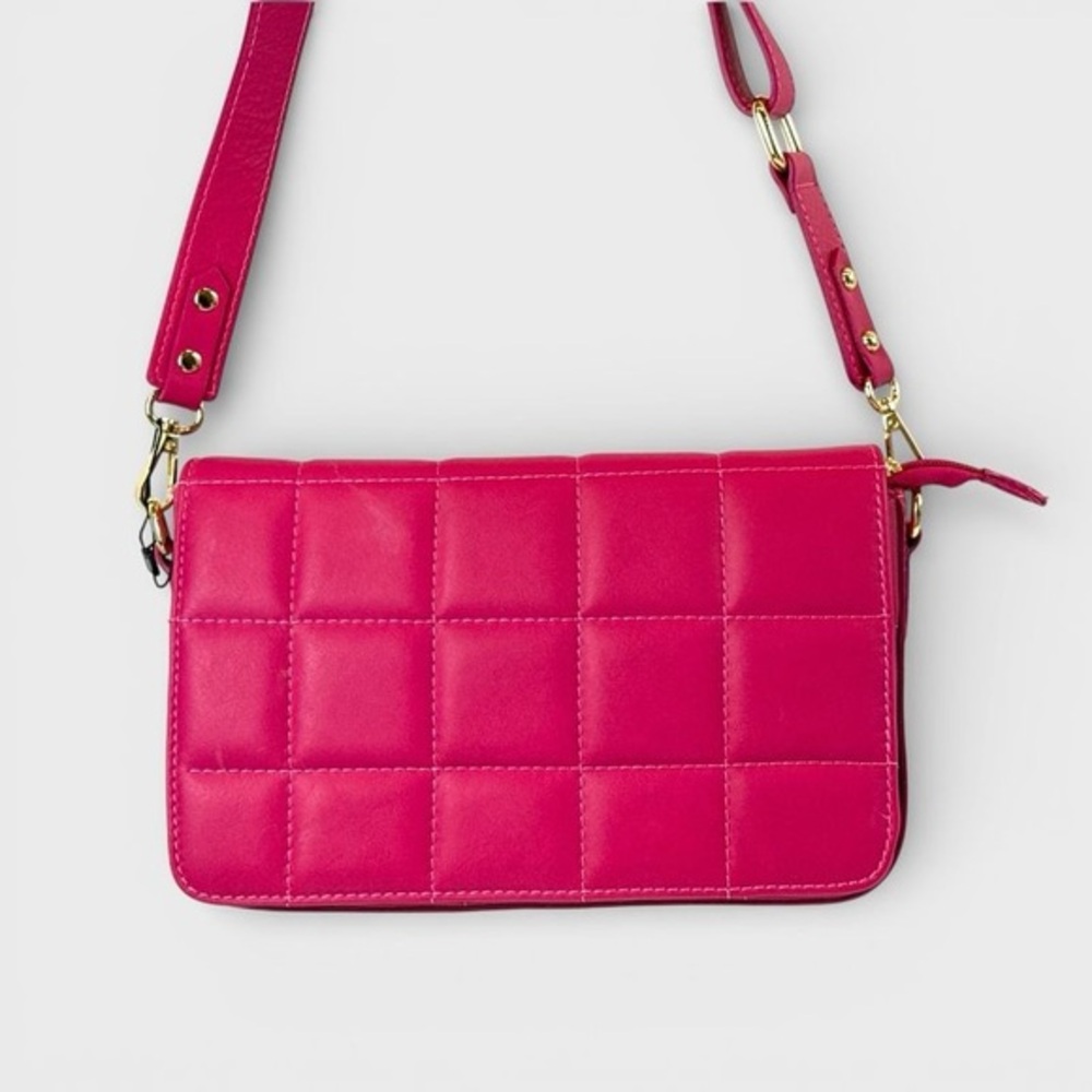 Unica Firenze Hot Pink Quilted Fuchsia Leather Crossbody Bag W/Adjustable‎ Strap